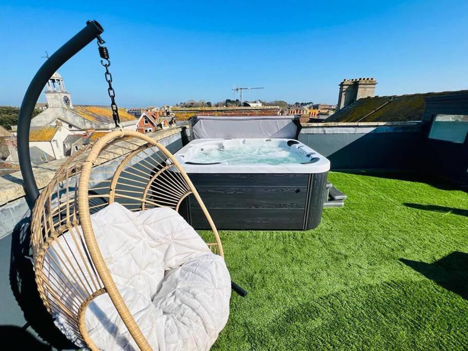 דירות וויימות' 2 Bed Harbourside Penthouse With Hot Tub & Stunning Roof Terrace מראה חיצוני תמונה